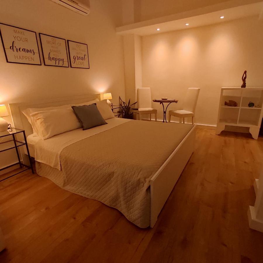 Krly Exclusive Rooms Cagliari Exterior photo